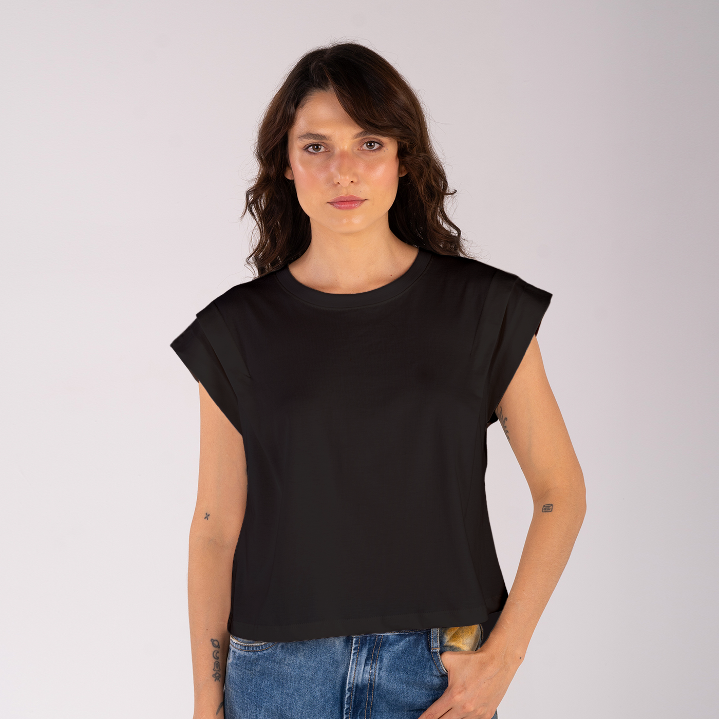 Camiseta Rizada Negra