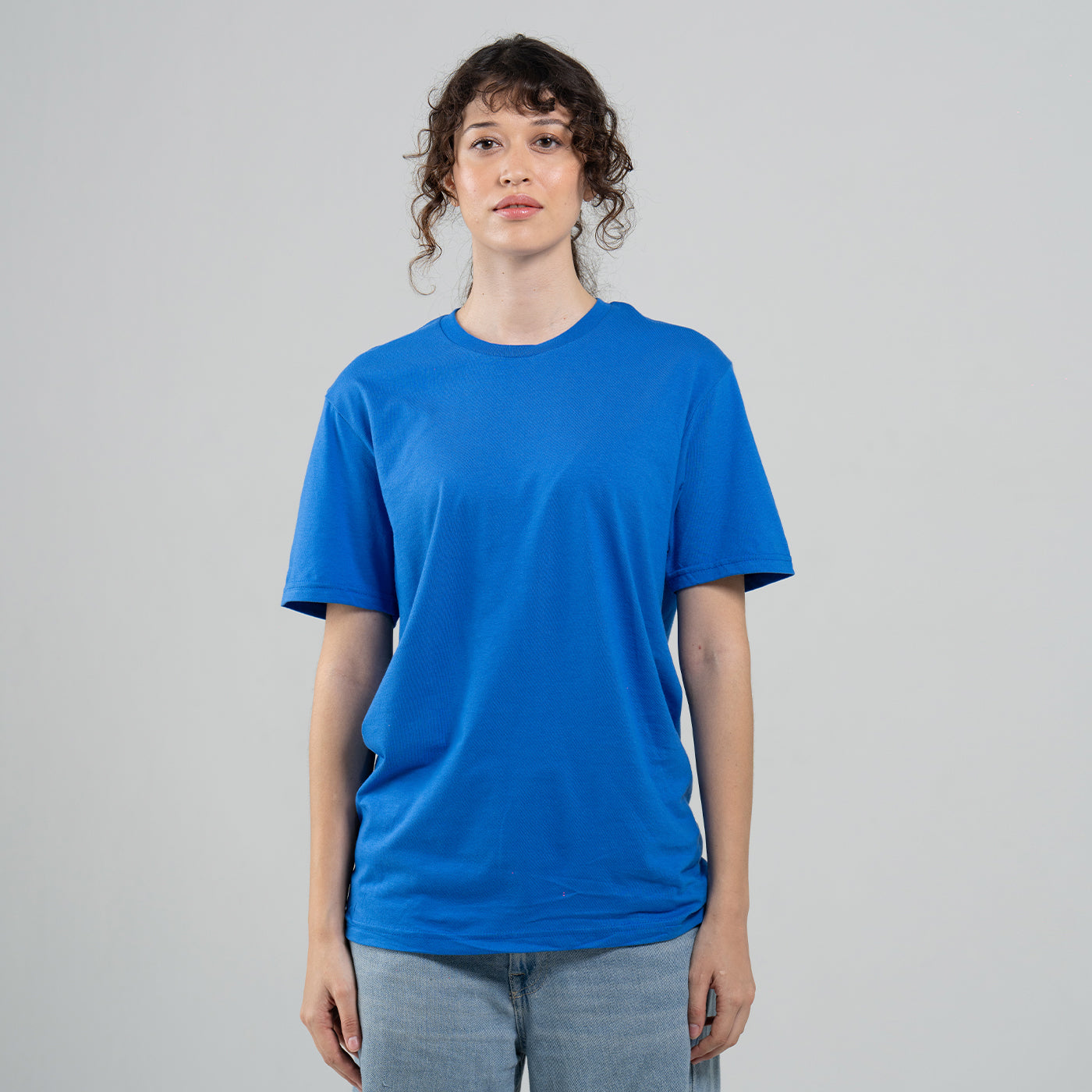 Camiseta Básica Adulto Unisex Ring Spun Royal Gildan Ref. 64000