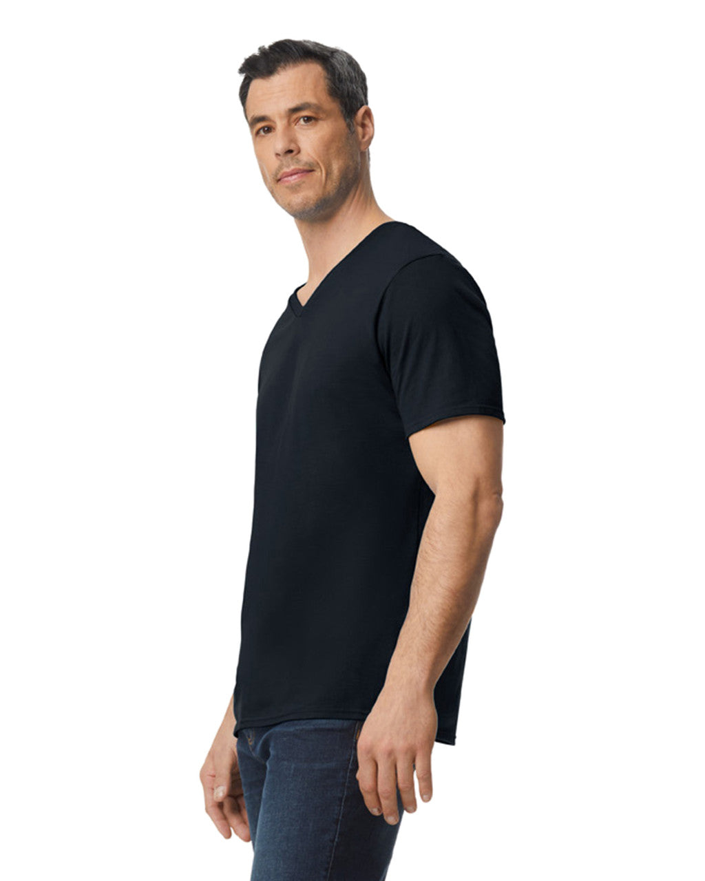 Camiseta Adulto Cuello V Ring Spun Suavizada Negro Gildan Ref. 64V00
